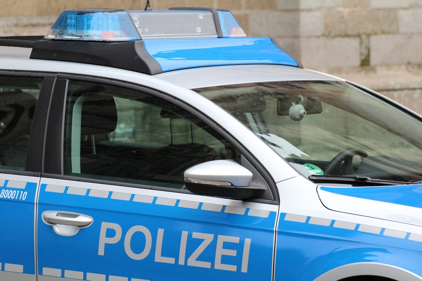 Kontrollkästchen Polizei Kaution