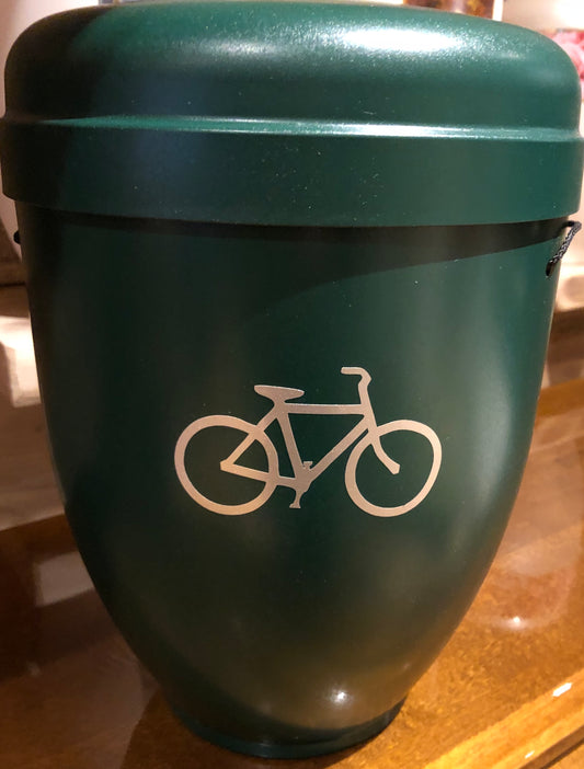 Günstige Urnen biologisch abbaubar in verschiedenen Farben grün mit Symbol Fahrrad silber
