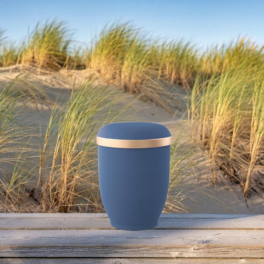 Urne samtige Haptik breiter Goldrand blau
